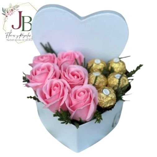 FLOREROS.JBFLORESYREGALOS (6) BOX CORAZON DE ROSAS"