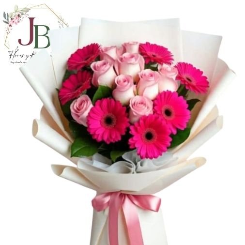 RAMOSYFLORES.JBFLORESYREGALOS (16) RAMO DE 9 ROSAS Y 7 GERBERAS"
