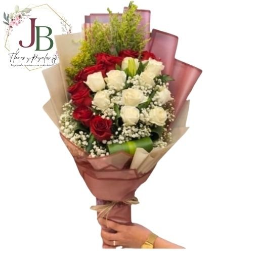 FABULOSO RAMO DE 18 ROSAS"