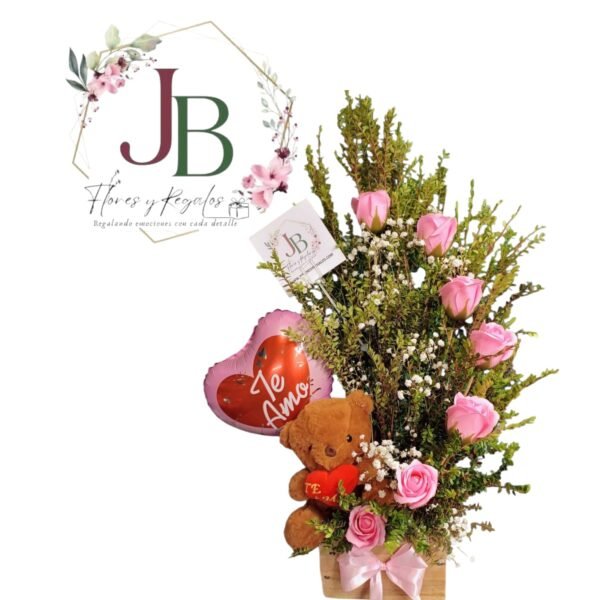 WhatsApp Image 2025-12-27 at 2.57.56 PM HERMOSO ARREGLO DE 7 ROSAS ETERNAS Y PELUCHE