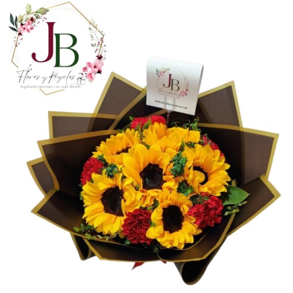 WhatsApp Image 2026-09-17 at 4.27.10 PM LINDO RAMO DE GIRASOLES Y CLAVELES